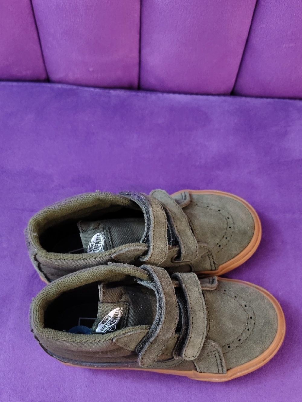 Vans Kids Olive Suede High-Top Sneakers with Gum Sole - Picture 3 of 5